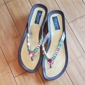 grandco bling  sandals big rhinestones gems
